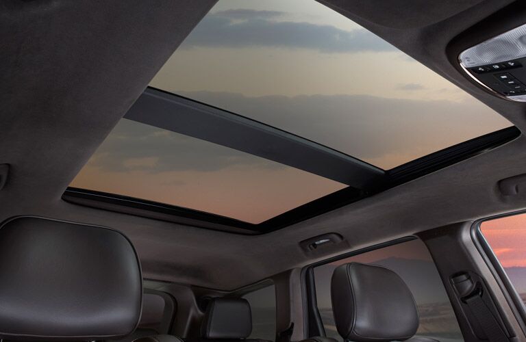 2016 jeep grand cherokee dual panel sunroof