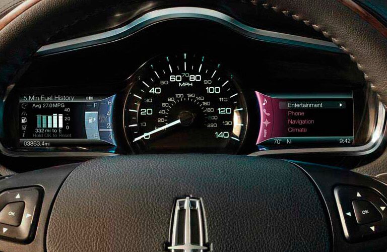 2016 Lincoln MKT interior