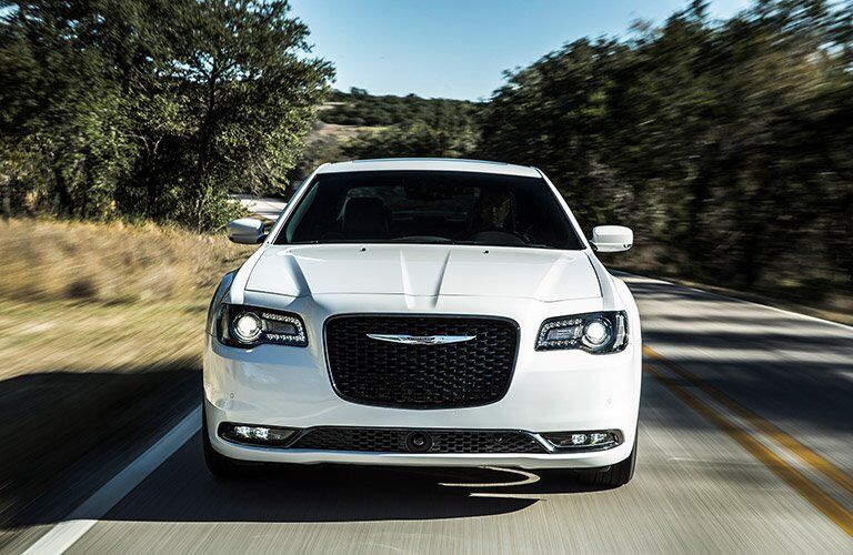 2017 Chrysler 300 style and luxury