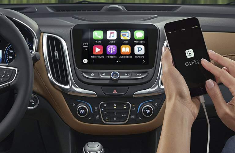 2018 Chevy Equinox high-tech features