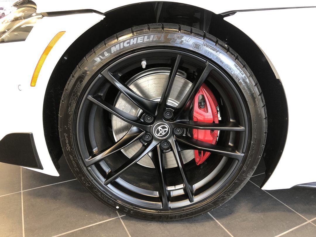 Model features of the 2020 Supra at Apple Valley Toyota in Martinsburg