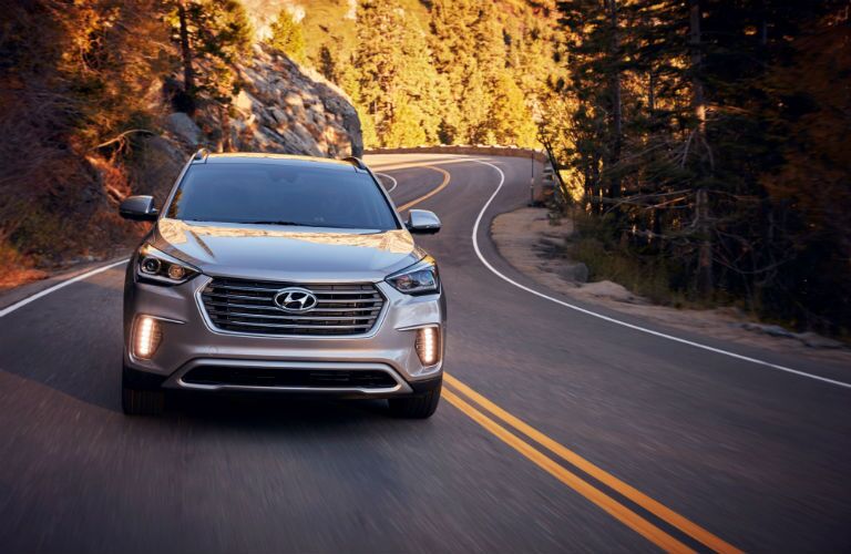 A head-on photo of the 2019 Hyundai Santa Fe XL on the road.