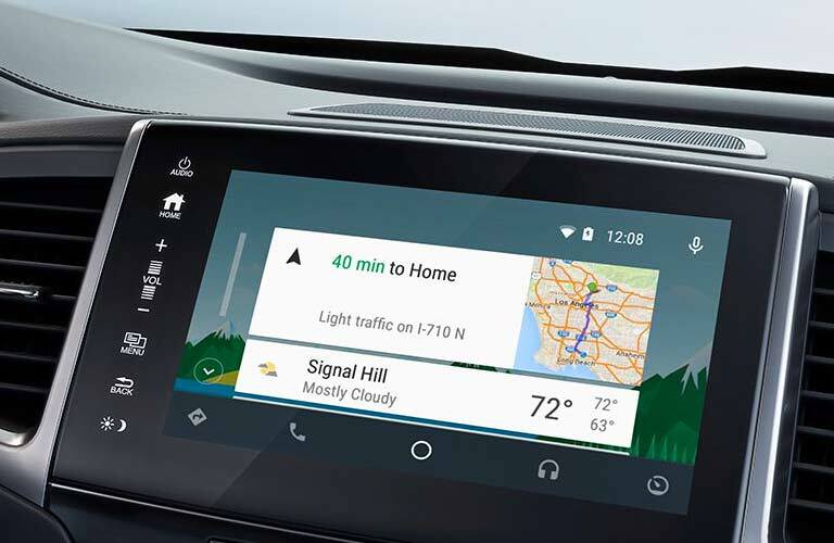 infotainment display on the 2017 Honda Pilot LX