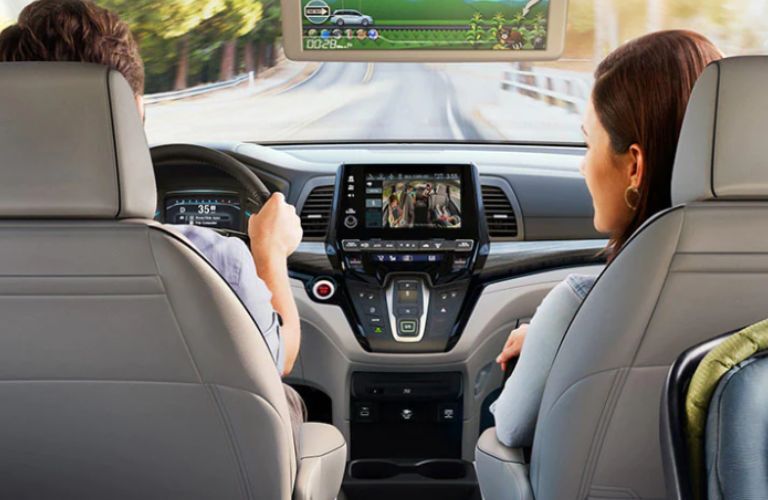 2023 Honda Odyssey vs 2023 Chrysler Pacifica