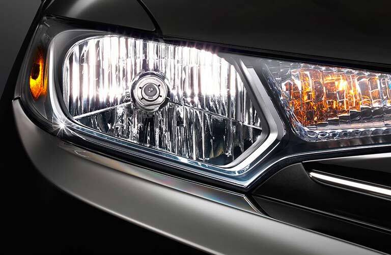 headlight close-up of the 2017 Honda Fit EX-L