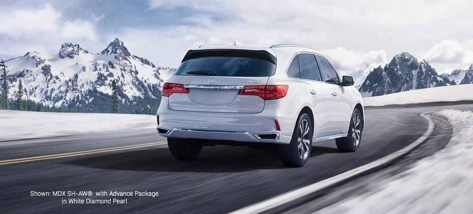 Shown: MDX SH-AW with Advance Packagein White Diamond Pearl