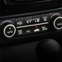 Dual-Zone Automatic Climate Control