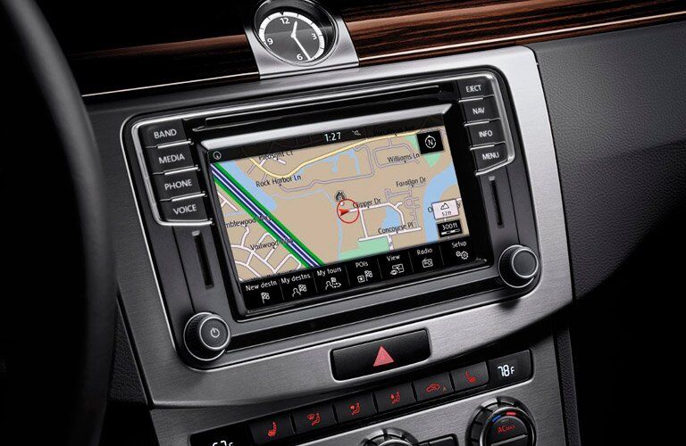 2017 Volkswagen CC infotainment system with navigation