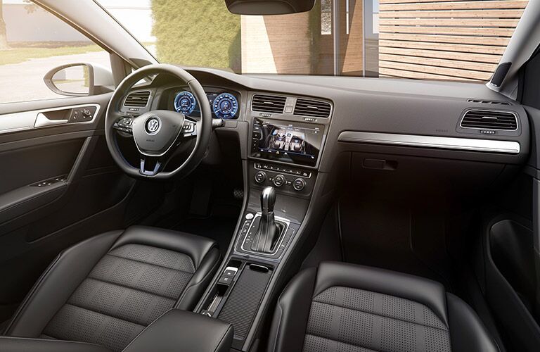 2017 Volkswagen e-Golf black interior front seats