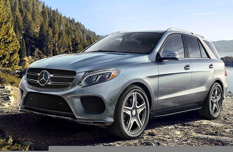 2017 Mercedes-Benz GLE front grille