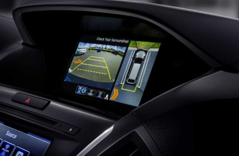 Photo showing how the standard rear view camera works in the 2018 MDX Technology trim