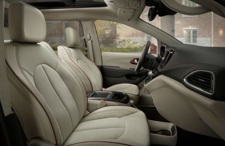 2017 Chrysler Pacifica cargo volume