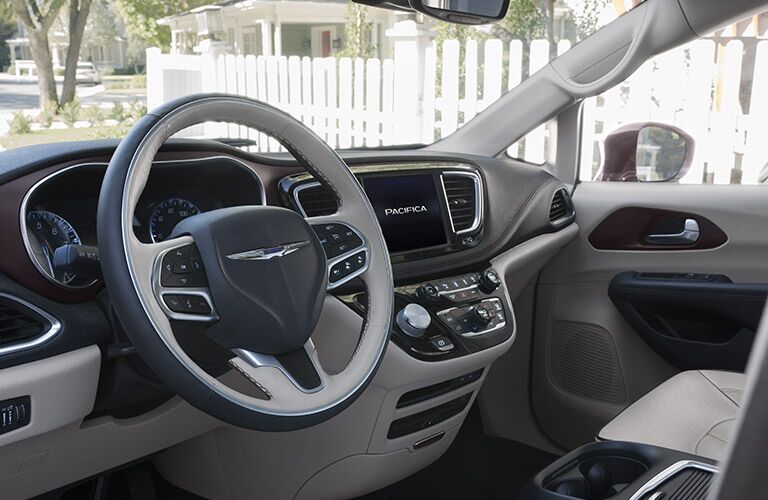 2017 Chrysler Pacifica safety features and performance
