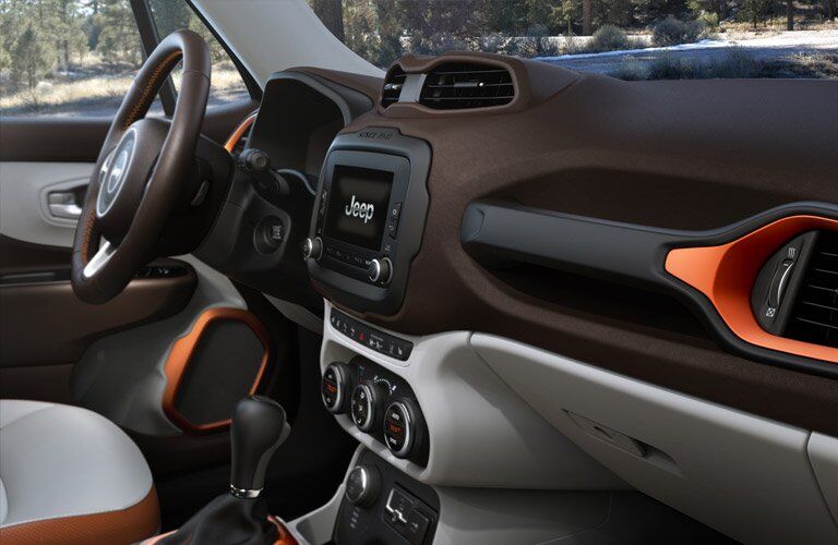 Jeep Renegade dashboard