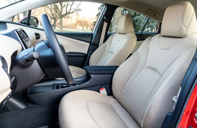 A photo of the front seats in the 2019 Toyota Prius.