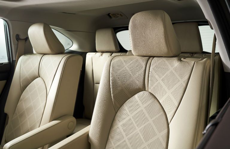 A photo of the front seats in the 2020 Highlander.