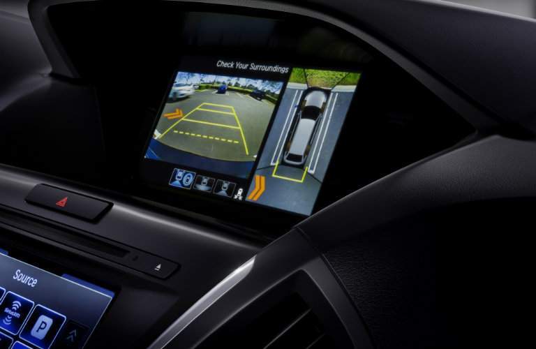 Around View Monitor in the 2018 Acura MDX