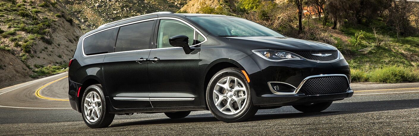 2017 Pacifica Limited Rear Windshield Replacement 2017 Chrysler Pacifica Minivan Forums