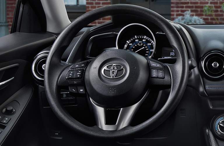 2017 Toyota Yaris iA Steering Wheel Controls