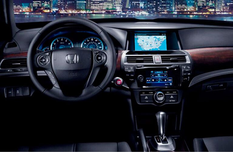 2015 Honda Crosstour vs 2015 Toyota Venza Interior
