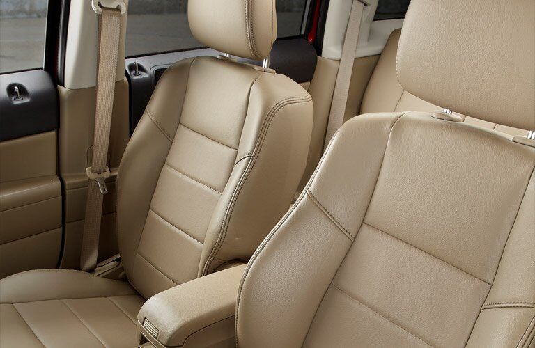 2017 Jeep Patriot leather seats