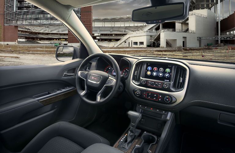 2017 GMC Canyon Interior Cabin Dashboard