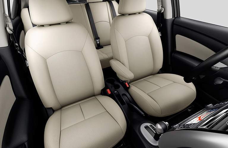 front interior seats of 2017 nissan versa