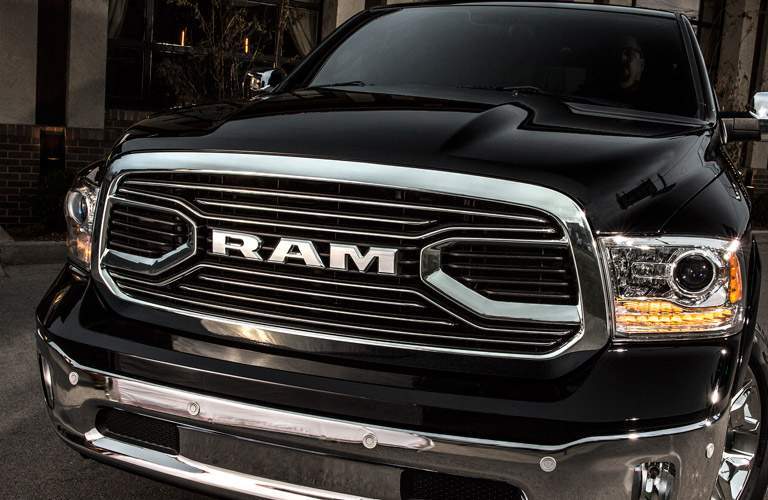 2016 Ram 1500 Limited Chrome Grille