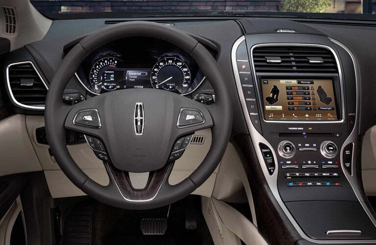 steering wheel and infotainment system of the 2018 Lincoln MKX