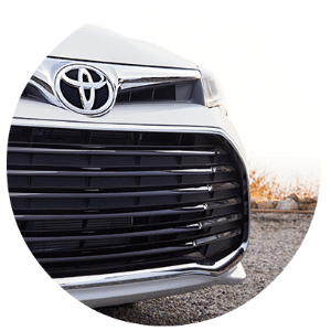 2016 Toyota Avalon front grille design