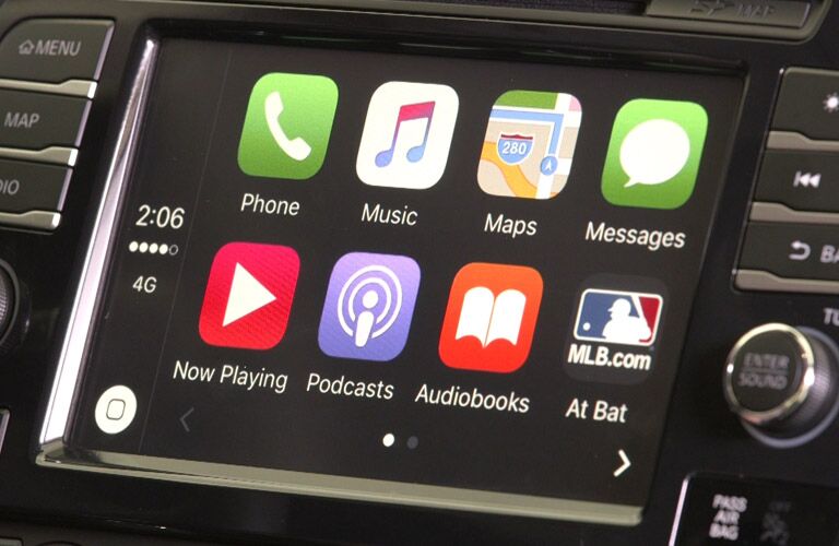 2017 Nissan Maxima infotainment screen