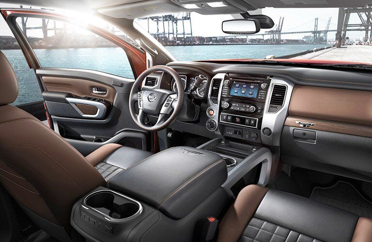 2017 Nissan Titan XD dashboard design