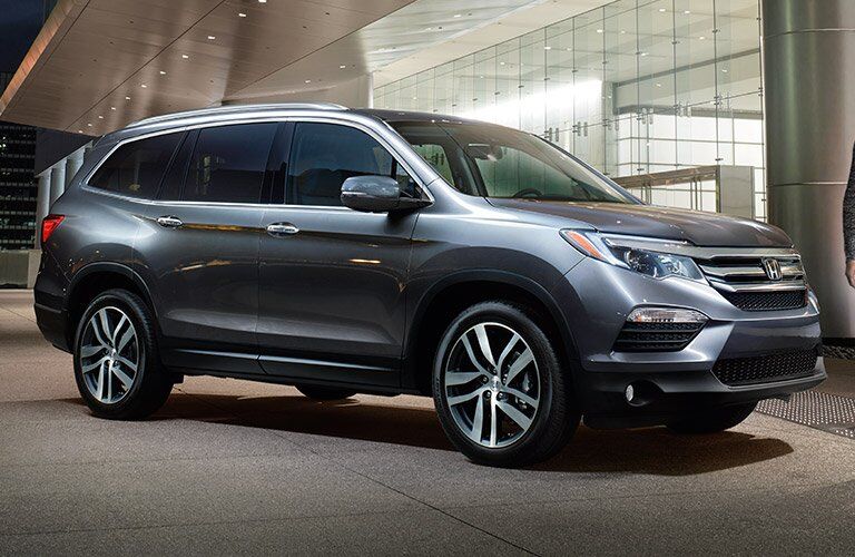 2017 Honda Pilot front view