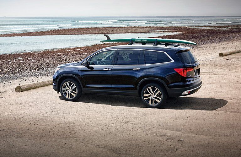 2017 Honda Pilot exterior blue