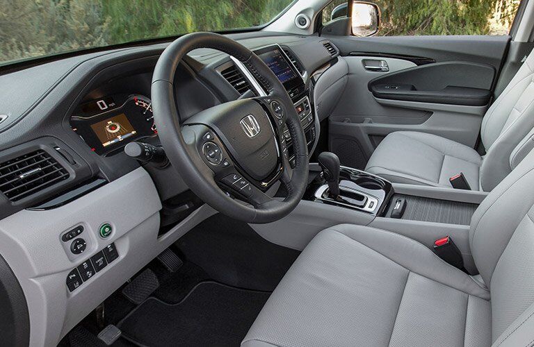 2017 Honda Ridgeline front seat