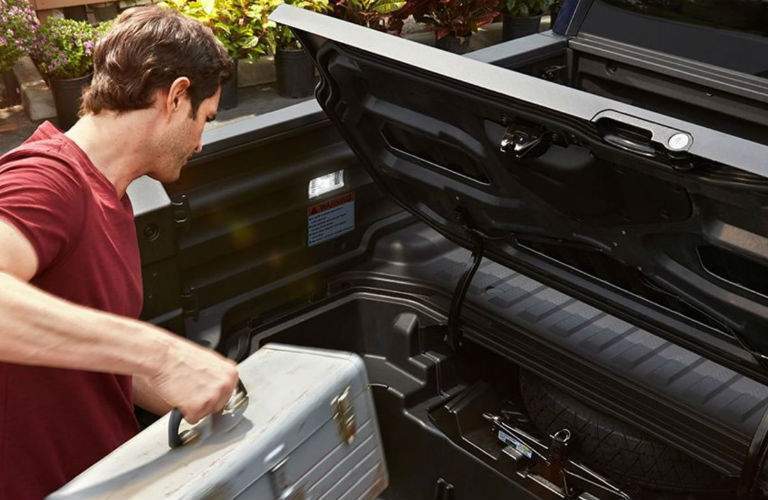 2018 Honda Ridgeline truck bed cargo