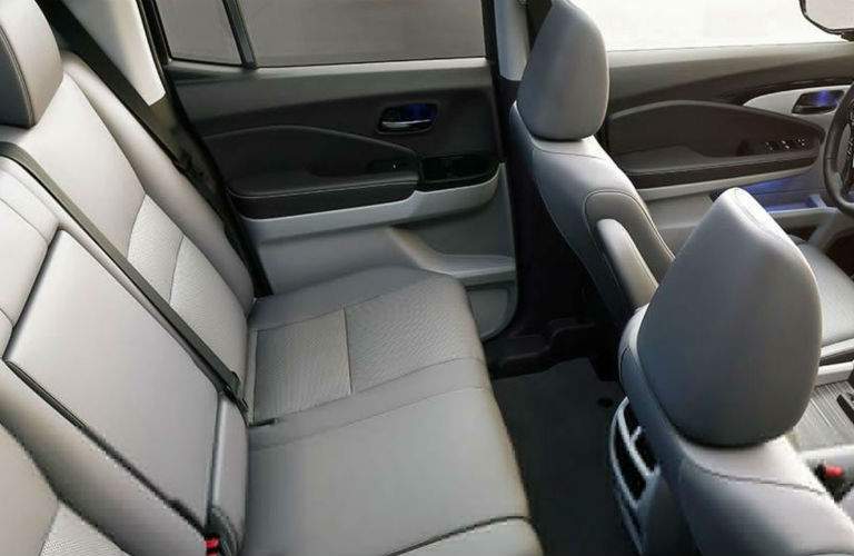 2018 Honda Ridgeline seats