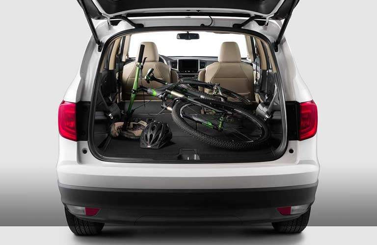 2017 honda pilot cargo space cubic feet road trip