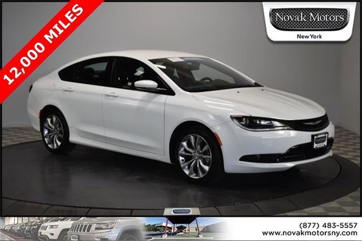 2015 Chrysler 200 S