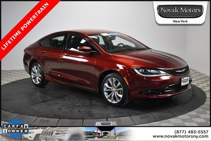 2015 Chrysler 200 S