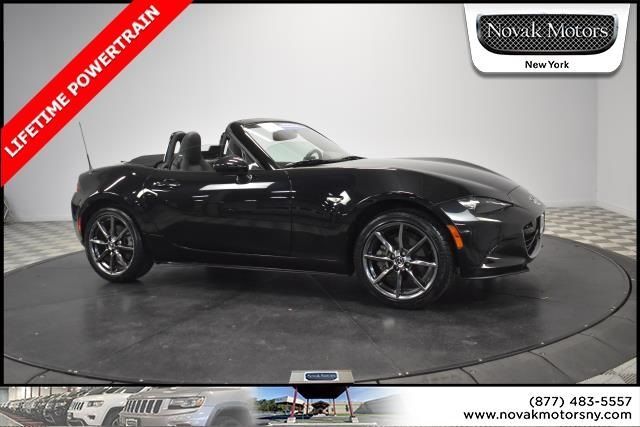 2016 Mazda Miata Grand Touring