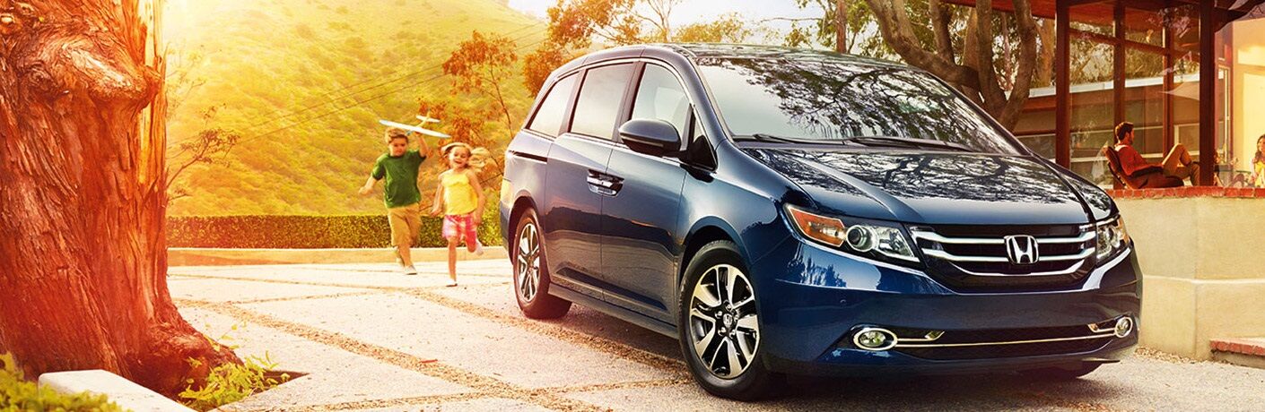 Exterior side view of Honda Odyssey