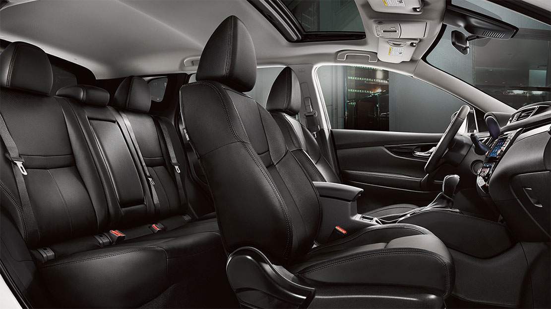 2017 Rogue Sport Interior