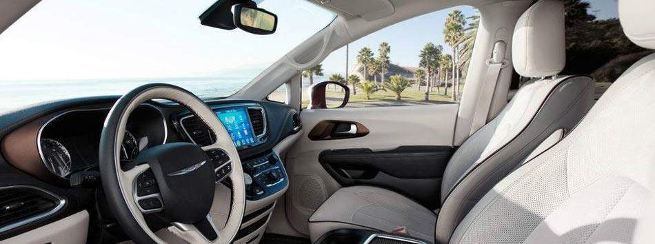 2017 Chrysler Pacifica Interior