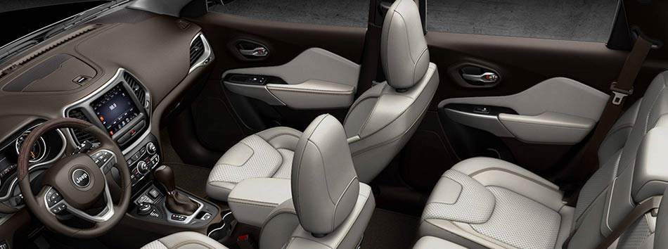 2017 Jeep Cherokee Interior
