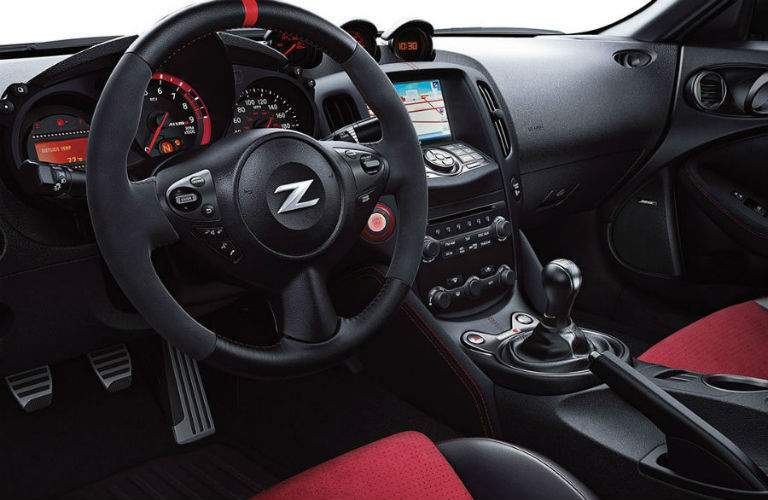 2018 Nissan 370Z handling