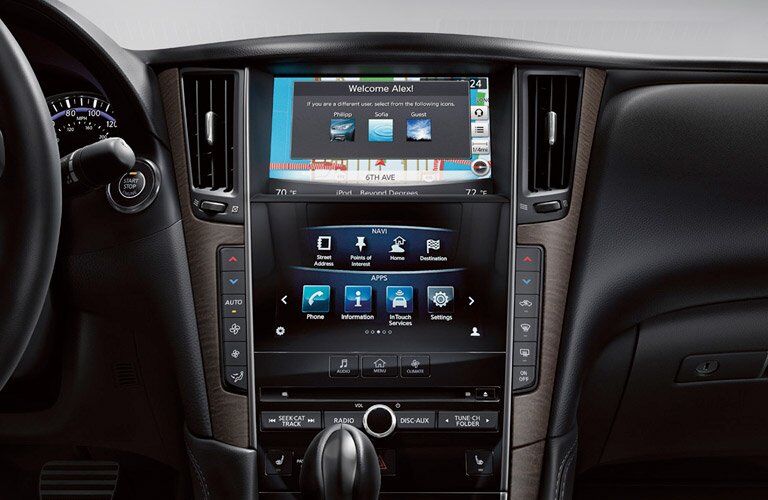2017 INFINITI Q50 Instrument Panel