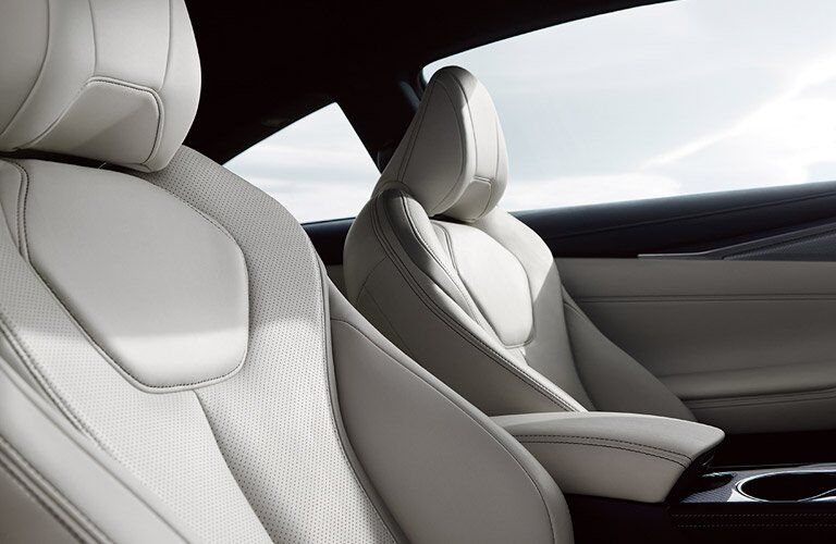 2017 INFINITI Q60 Tamuning Guam Front Seats
