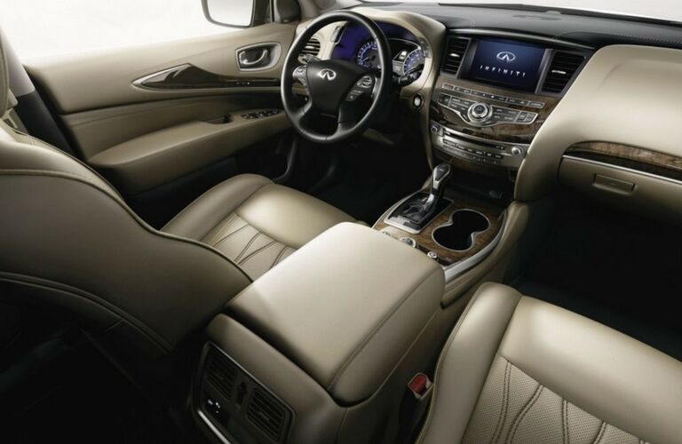 2019 INFINITI QX60 dash and wheel