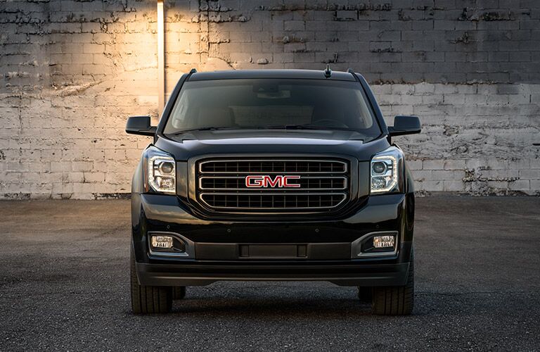 2019 GMC Yukon exterior front